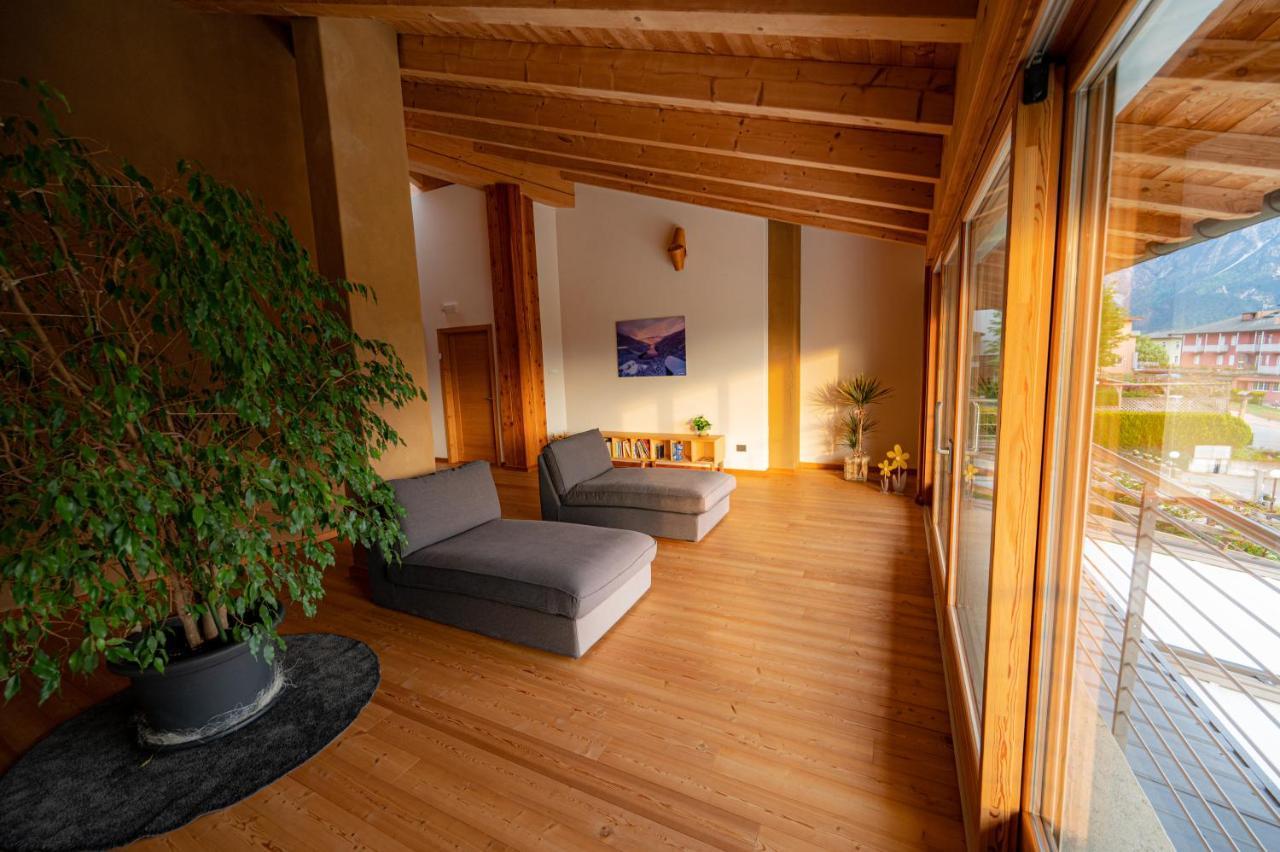 Hotel Garnì Tuttotondo Levico Terme Esterno foto